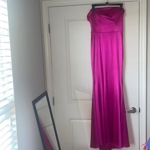 Mermaid style fuchsia evening gown with silt size 9